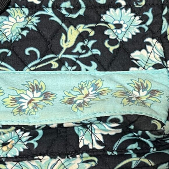 Lemon Hill Quilted Adjustable Cotton Shoulder Bag - Black/Blue/Green Floral - Picture 9 of 12